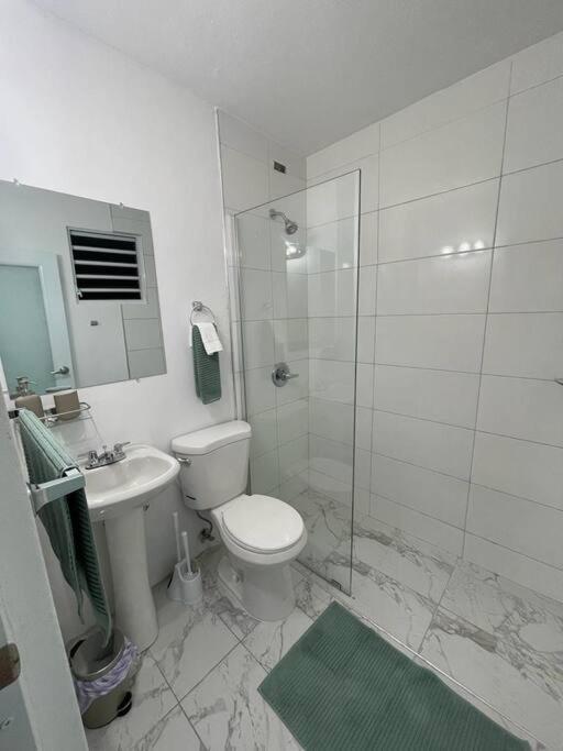 Urban Lodgings One @ Roosevelt 457 San Juan Exterior foto